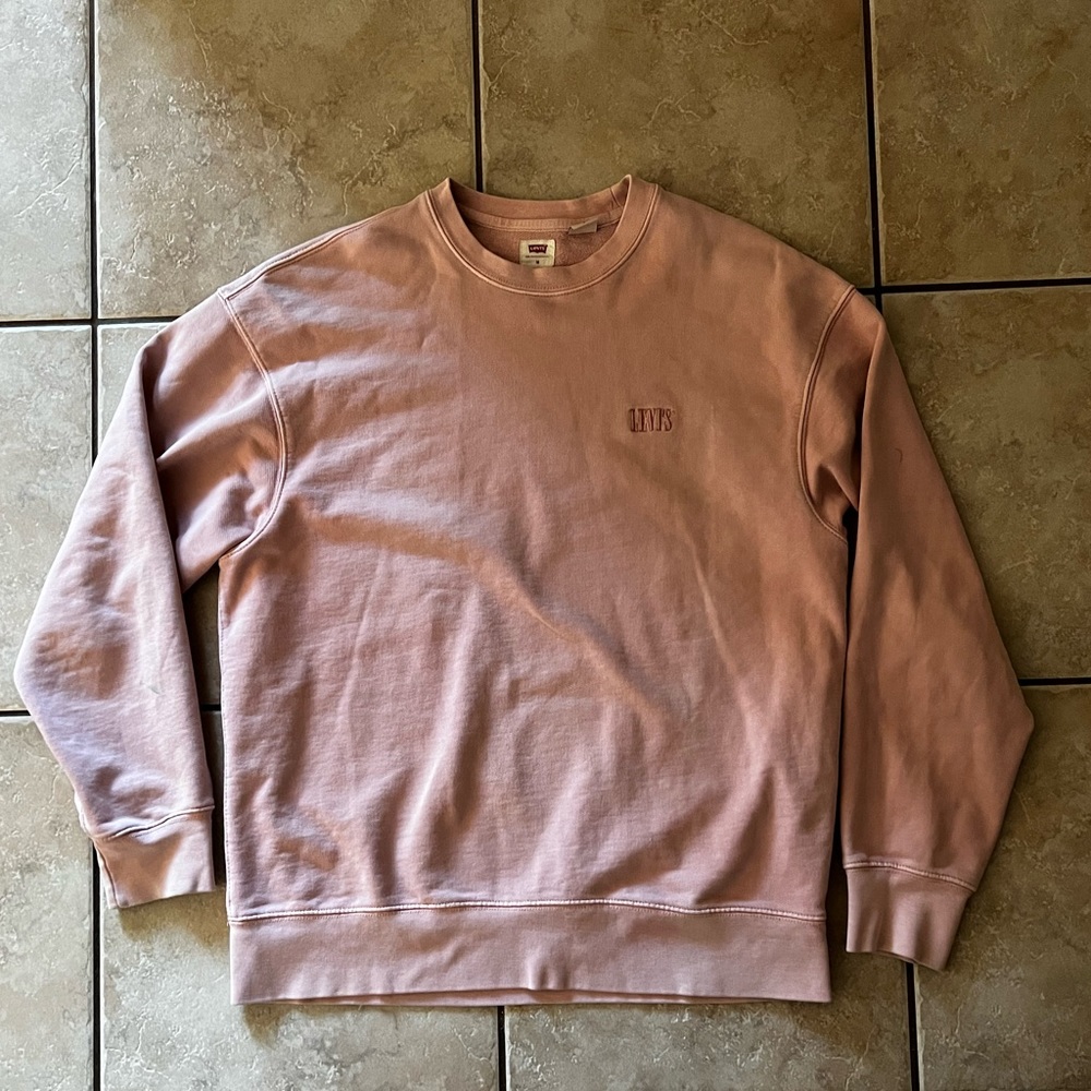 Levi’s crewneck sweater